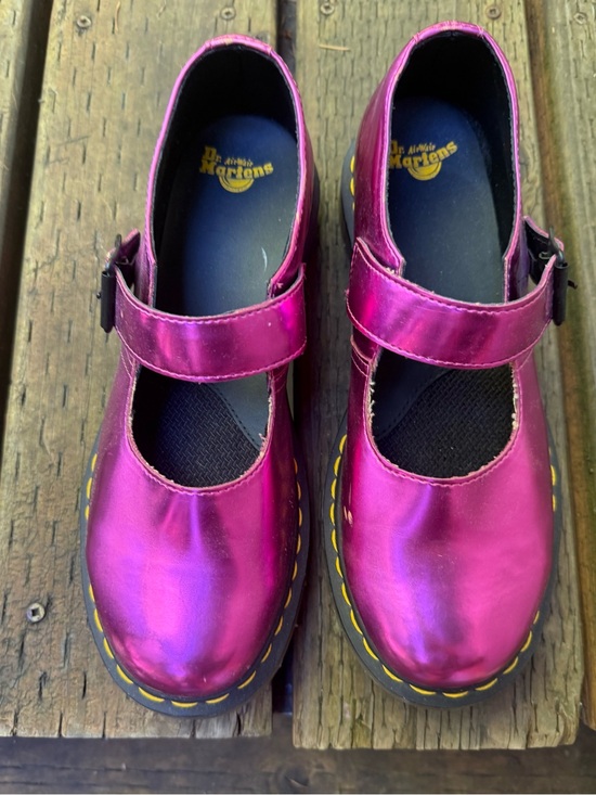 Dr. Martens Shoes - Dr. Martens 5026 Mary Jane Metallic Pink Fuschia UK7 US9 vintage Y2K